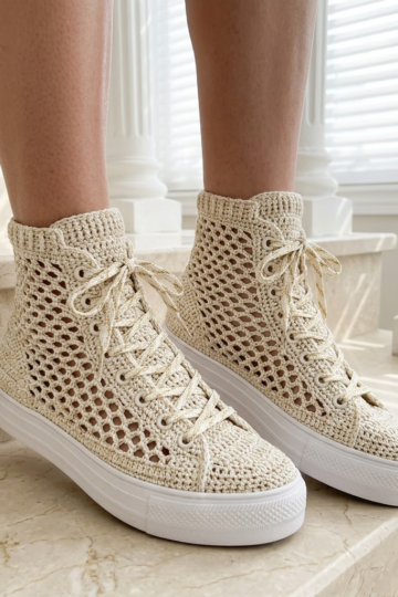 Cream and Gold Shimmer Crochet Sneakers Free Pattern