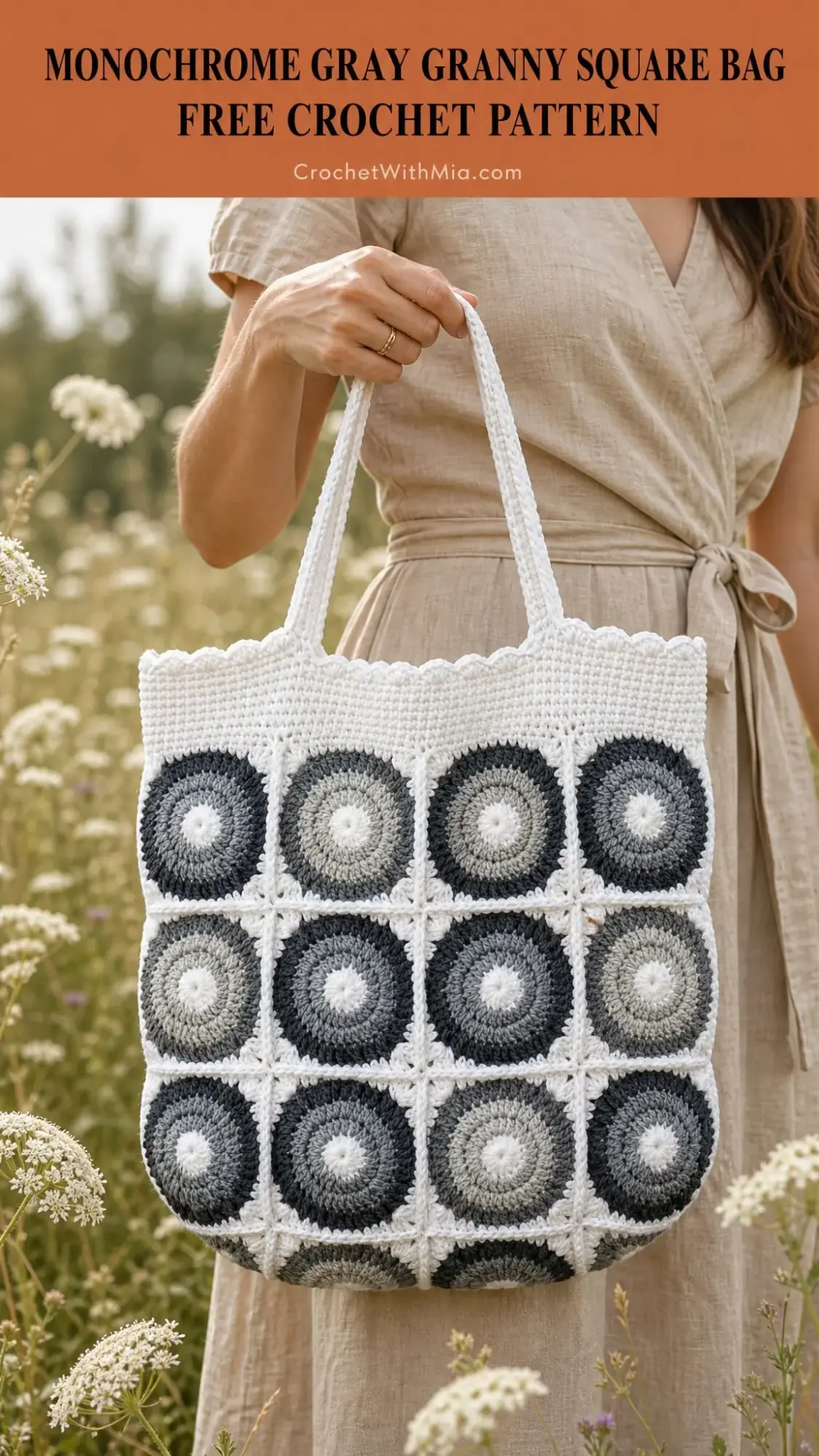 Monochrome Gray Granny Square Bag Free Crochet Pattern