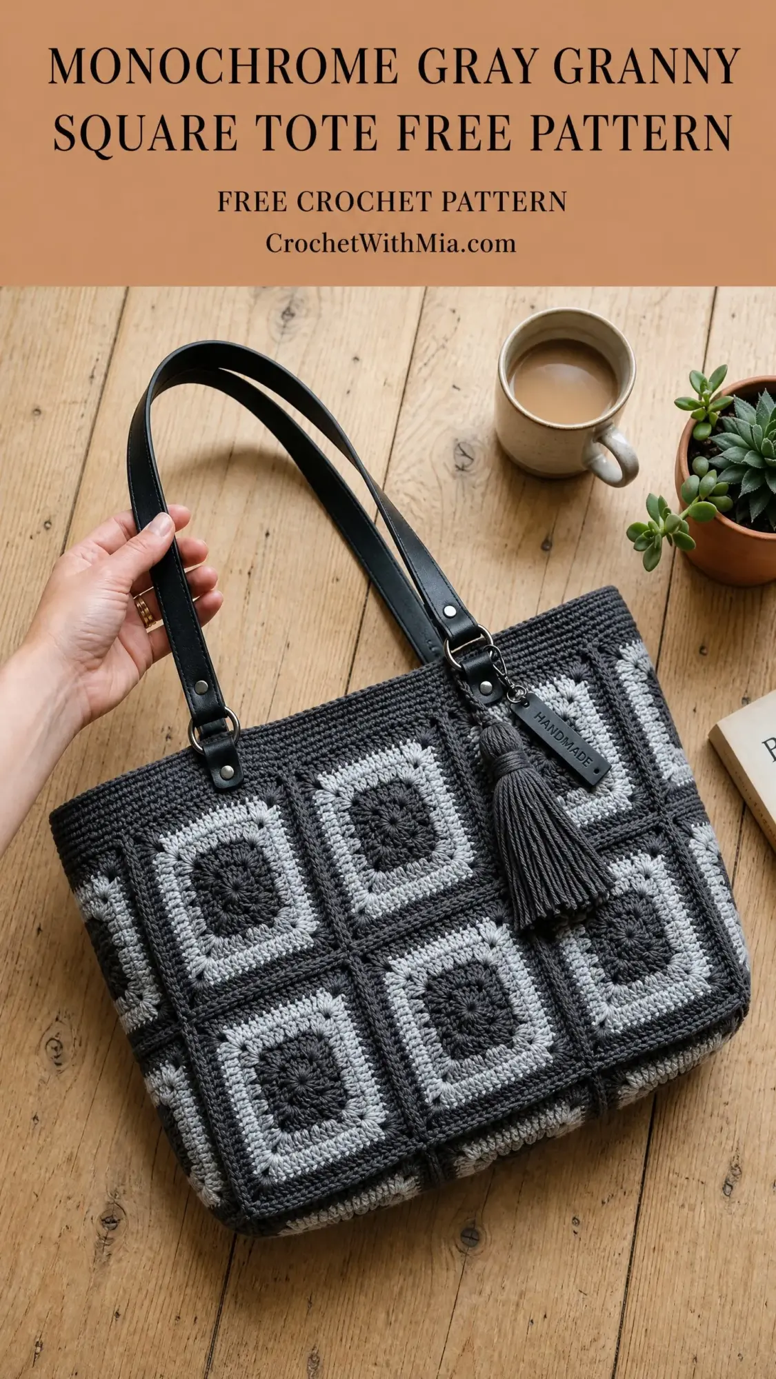 Monochrome Gray Granny Square Tote Free Crochet Pattern