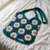 Ocean Waves Teal Daisy Tote Bag Free Crochet Pattern